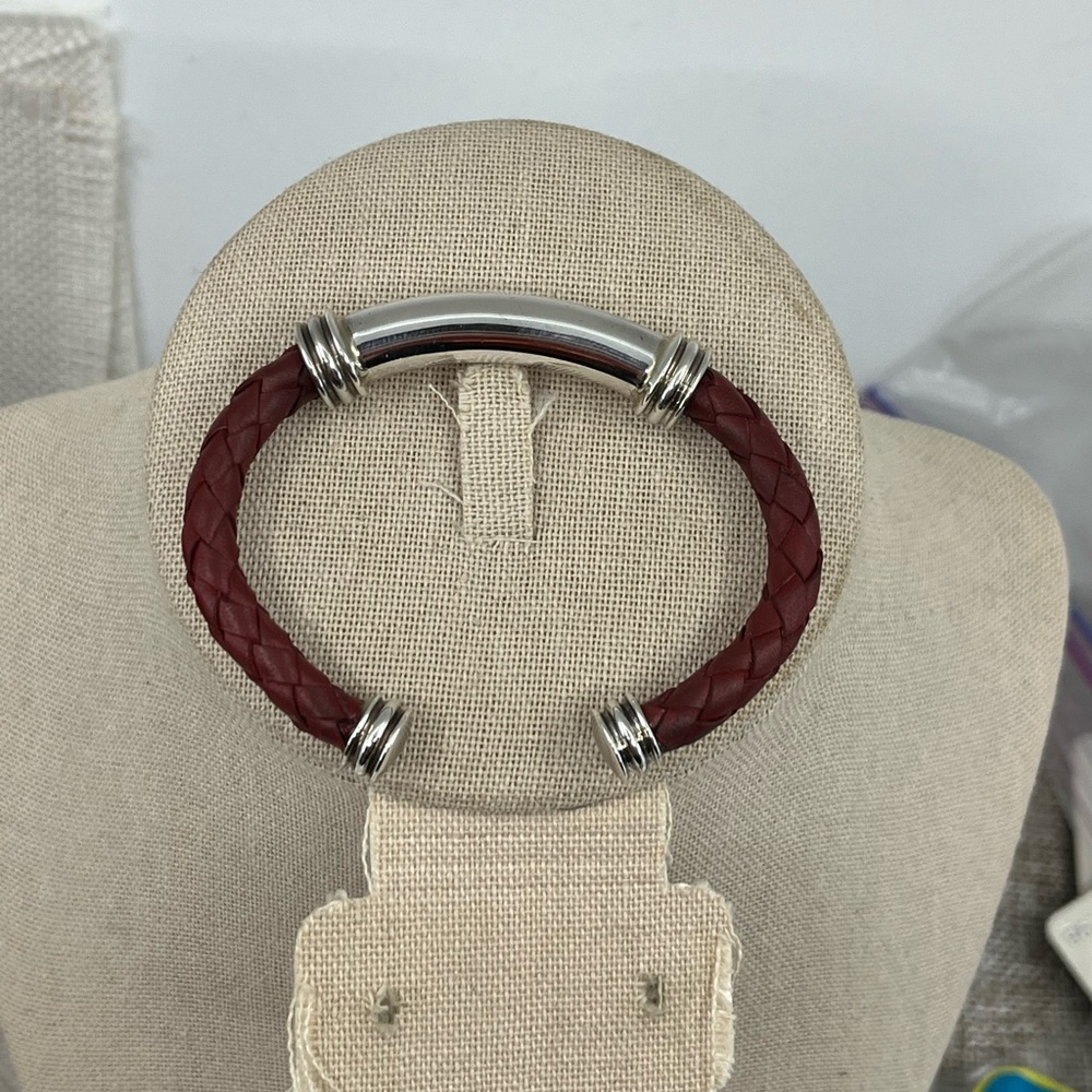 Vintage Joseph Esposito Sterling Silver & Red Leather Cuff - Picture 11 of 17